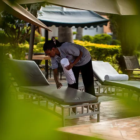 Tulia Boutique Hotel & Spa-3